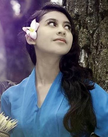 Hari Galungan: Perayaan “Eling” Melawan “Lupeng”