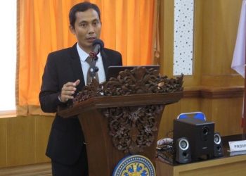 Tak Habis Pikir, Kenapa Teman Saya ini Sibuk-sibuk Raih Doktor?