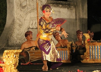 Pameran Topeng Samadi dan Pertunjukan Tari Luh Menek di Bentara Budaya Bali