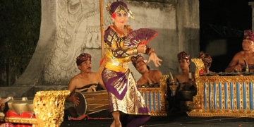 Pameran Topeng Samadi dan Pertunjukan Tari Luh Menek di Bentara Budaya Bali