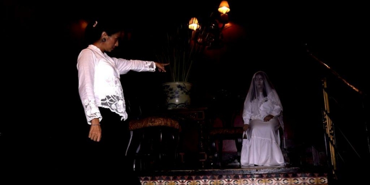 Menonton Film Horor, Membayar Mahal untuk Menikmati Rasa Takut