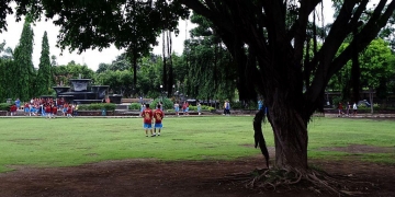 Humanisasi Kota #Kolom Made Metera