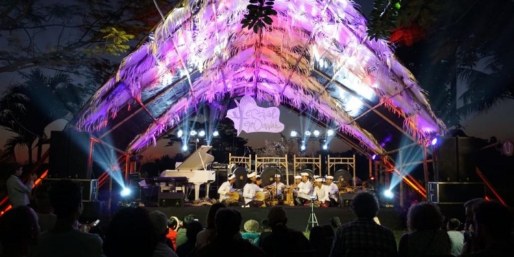 “Macan Ngerem” Sebelum “Tribute to Chrisye” di Festival Tepi Sawah 2018