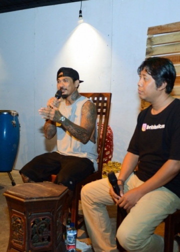 “Brand Selayaknya jadi Media Propaganda atas Pemikiran dan Gagasan,” kata JRX pada Jah Megesah Vol #1