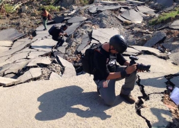 Orang-orang Baik pada Duka Bencana –  Cerita Kerja Jurnalistik Gempa-Tsunami Palu