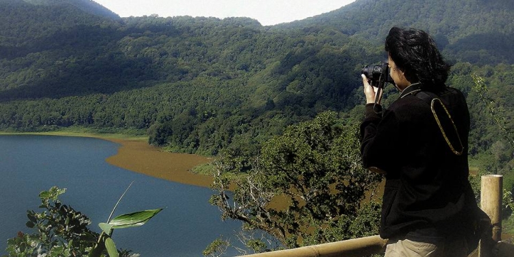 Bali: Utara dan Selatan #Kolom Made Metera