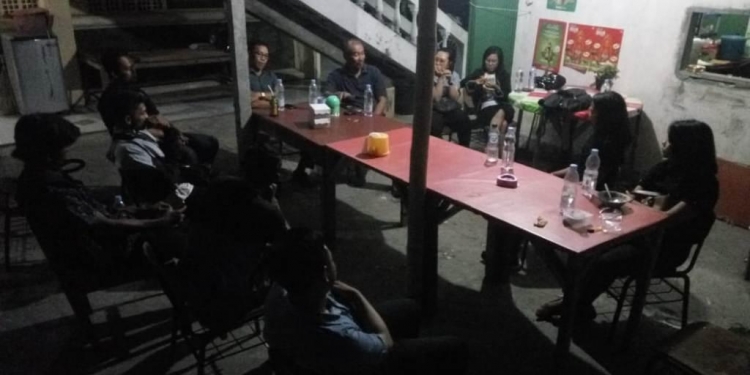 Membicarakan “Kenapa Memilih Hukum” di Sudut Kantin Kampus