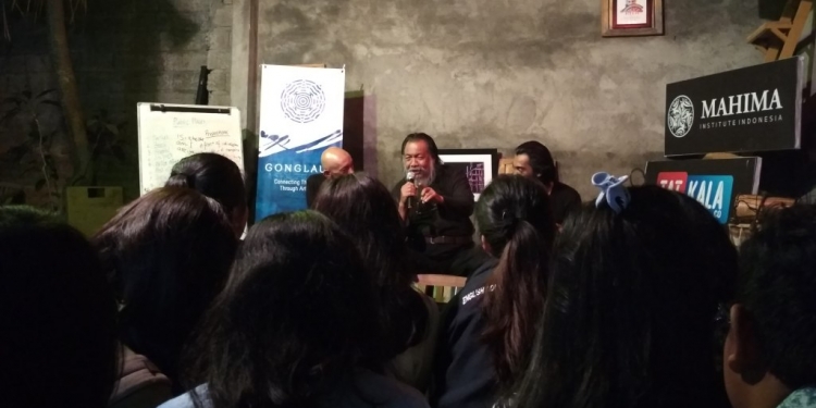 Mendengar Afrizal Malna & Samar Gantang: Terjebak Dalam Bahasa