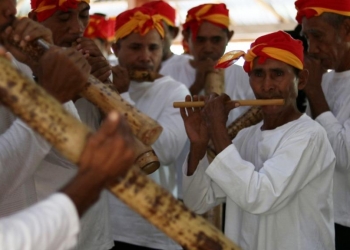 Pesona Musik Bambu “Manuru” Idamdehe Gamsungi