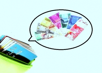 Lama-lama, Dompet Kita Tebal Bukan Karena Uang, tapi Gara-gara Kartu