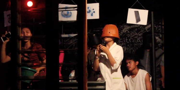 Hal-Hal Kecil yang Teater? – Pertanyaan di Parade Teater Canasta 2018