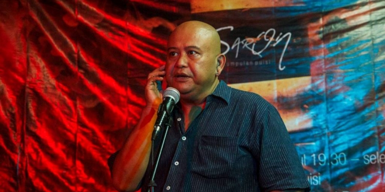 Waktu  –Orasi Jun pada Peluncuran Buku Puisi “Saron” di Jatijagat Kampung Puisi