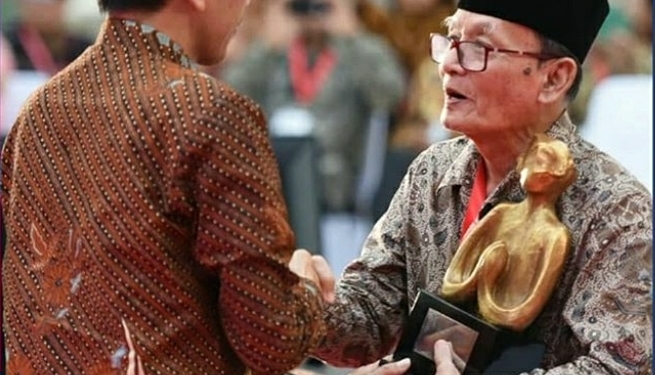 Foto Kyai Madura dan (Wakil) Presiden – Catatan Harian Sugi Lanus