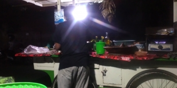 Ojol untuk Mereka yang “Berkaki Lima” –Catatan Awal Tahun