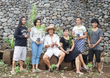 Rahasia Waras Leluhur Bali: Berdoa & Tanam Pohon – Catatan Harian Sugi Lanus