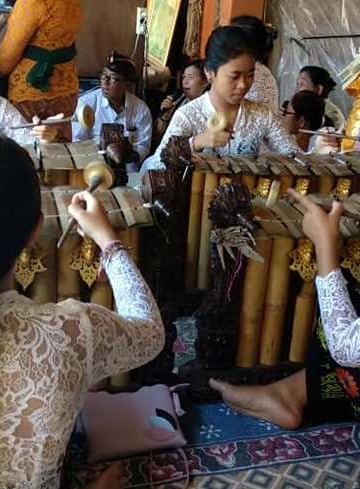 Makna Hari Tumpek Krulut Sebagai Hari Kasih Sayang Versi Bali