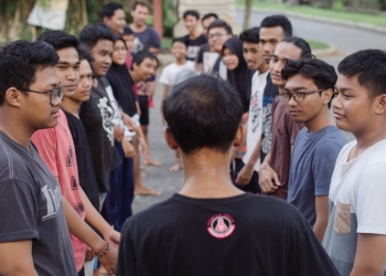 Pelestarian Bahasa Bali itu Bernama Teater – Catatan Sutradara Sebelum Pentas