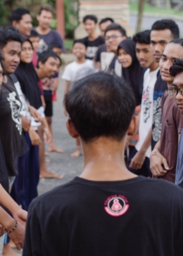 Pelestarian Bahasa Bali itu Bernama Teater – Catatan Sutradara Sebelum Pentas