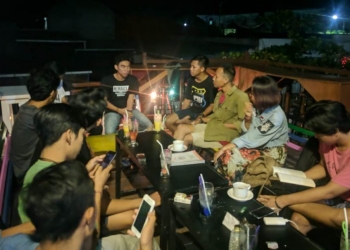 Menulislah Sebelum Kamu Ditulis di Batu Nisan