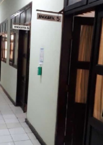Catatan Nyepi: Sedih, Saya di Rumah Sakit, Saya Melanggar…