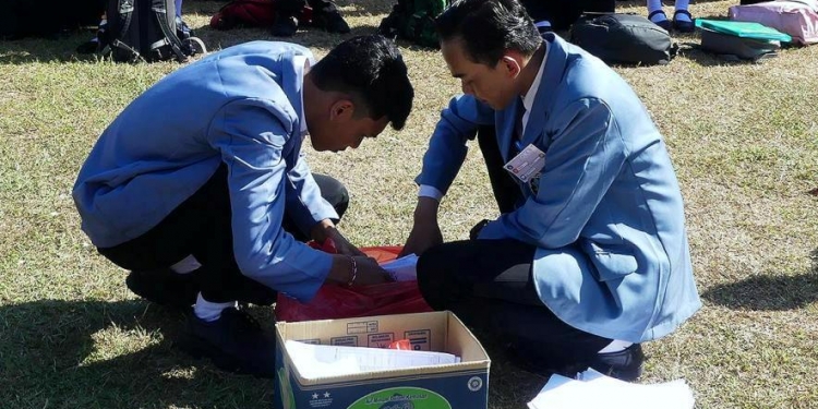 Mahasiswa itu Pekerjaan Tanpa Gaji – Maka, Anggap Saja Sedang “Ngayah”…