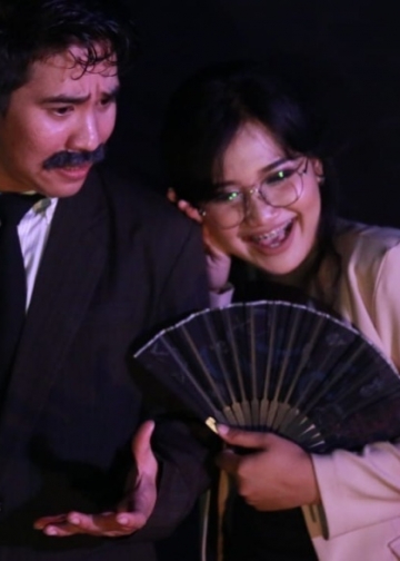 Aku dan Kemungkinan-Kemungkinan Lain Atas Diriku –Catatan Aktris Sebelum Pentas Sang Guru