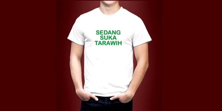 Tarawih, Sepakbola dan Cinta – Cerita Bulan Ramadan di Kampung