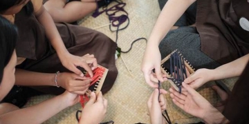 Pameran ‘Hands On’! Charcoal For Children (CFC) 2019 di CushCush Gallery