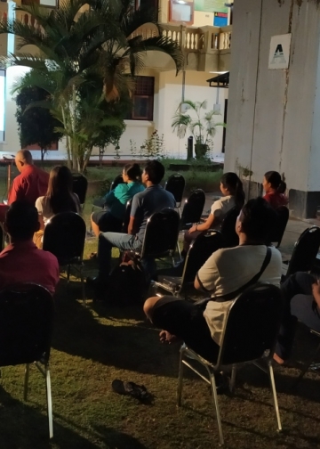 Berani-Beraninya Nonton “Sexy Killers” di Universitas Panji Sakti Singaraja