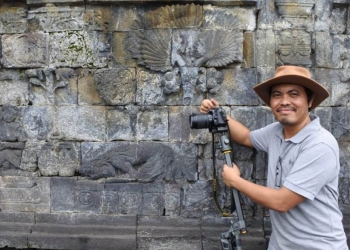 Sang Jiwa & Suara Aksara  –Penjelasan Singkat Upakara Ngeringkes dan Ragam Kajang