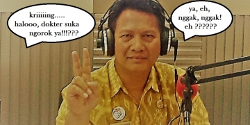 “Injury Time Call” –Kisah Lucu Dokter Siaran di Radio Guntur FM