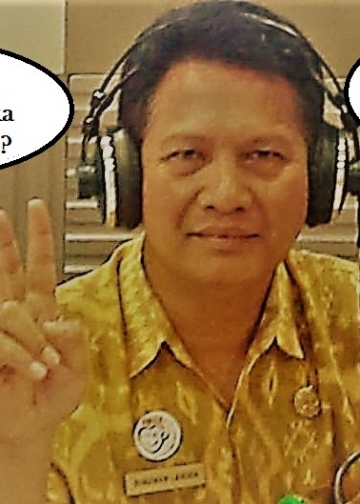 “Injury Time Call” –Kisah Lucu Dokter Siaran di Radio Guntur FM
