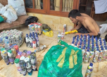 Ecobricks, Selamatkan Plastik dari Takdirnya Sebagai Racun