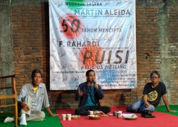 Lima Tahun Jatijagat Kampung Puisi, Ngobrol dengan Dua Sastrawan