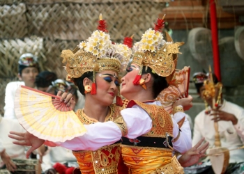 Angsel-angsel Legong Klasik Khas Desa Saba, Bungah dan Hidup