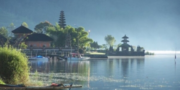 Dari Flores Mengejar Bayang-Bayang Surga di Pulau Dewata