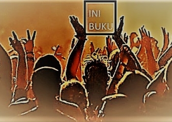 Membaca Buku di Kerumuman Massa?