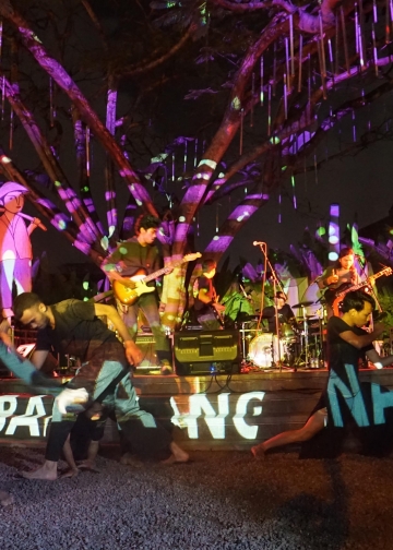 Menyisihkan Diri Barang Sesaat, Mungkin Ada yang Terlupakan #Catatan Guyub Kalangan