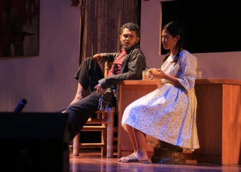 Pentas “Barabah” Teater Sadewa: Hanyut pada Pemanggungan Konteks Lama