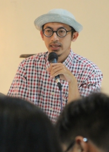 Rendra Bagus Pamungkas: “Ini yang Anjing dari Teater!”