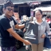 STT Sila Jaya di Nusa Penida Sebar Tas Ramah Lingkungan di Pasar Mentigi