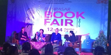 Talkshow Denpasar Book Fair: Membaca Kunci yang Utama