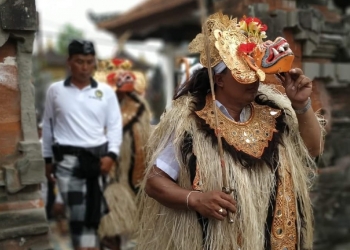 Ngiring Ida Batara Pucak Natar Sari: Perjalanan Spiritual, Bakti Spiritual…