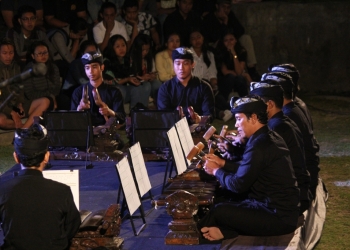 Menonton Konser New Gamelan: Melompat Bangun atau Lelap Menuju Potongan Pengalaman Bunyi