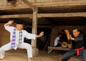Rindu Kebangkitan Budaya Seni Silat Bugis Loloan