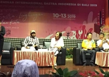 Konflik Kasta dan Adat Dalam Kesusastraan Bali Modern