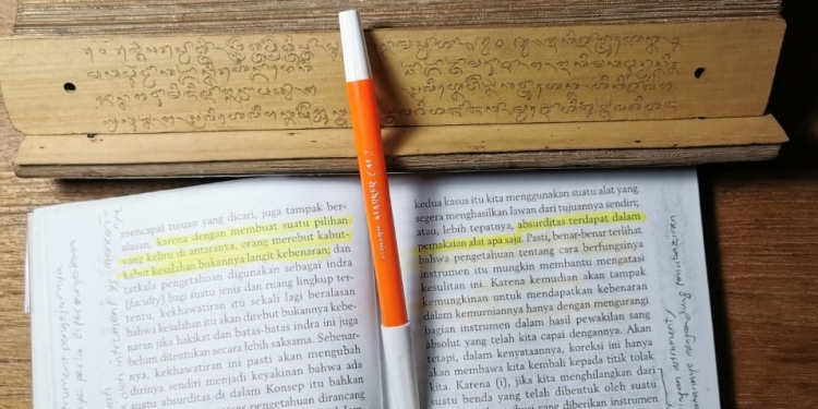 Berjumpa Barat di Timur, Berjumpa Timur di Barat – Catatan Harian Sugi Lanus