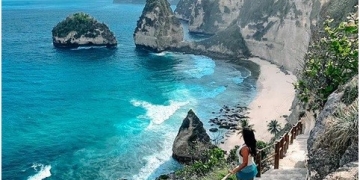 Imbas Pariwisata, Nusa Penida Mendadak “Kebule-Bulenan”