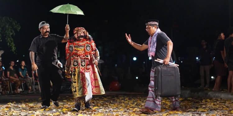 Pan Balang Tamak Mebarung di Art Center Denpasar – Catatan Telat Festival Seni Bali Jani