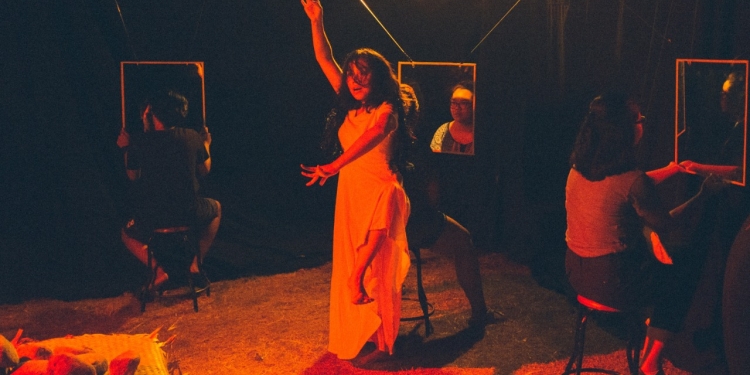 W.Adu.An – Konflik dan Beban Sejarah di Tubuh Perempuan